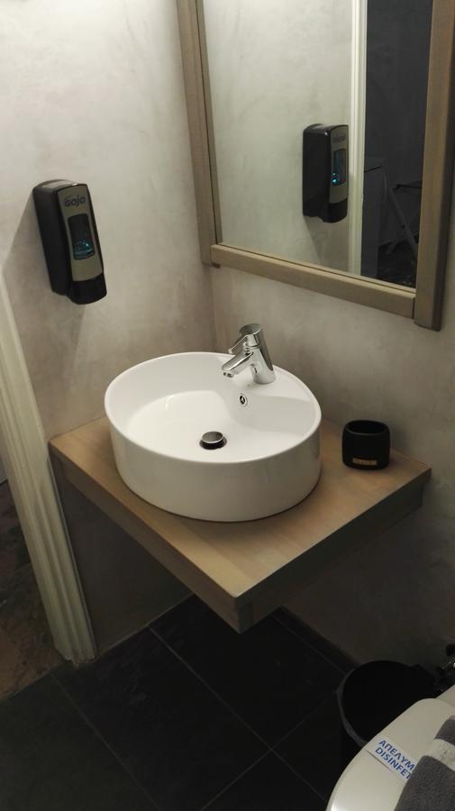 Hotel Finikas Метоні Екстер'єр фото